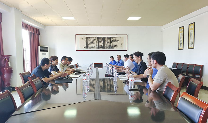  臨沂大學(xué)機械與車輛工程學(xué)院領(lǐng)導(dǎo)赴我司參觀交流